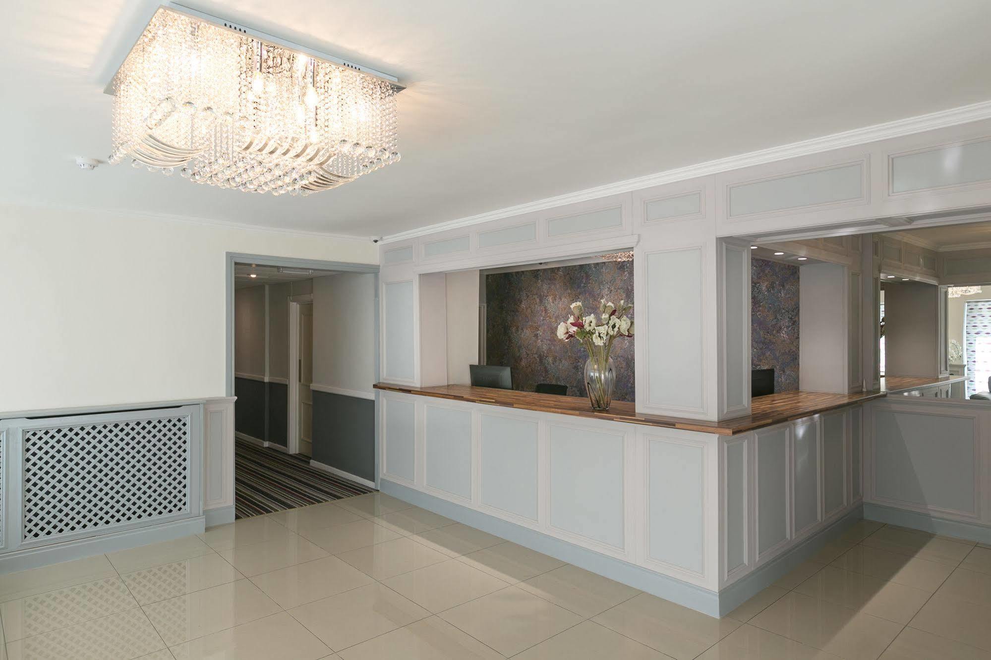 Celtic International Hotel Cardiff Airport Barry Exteriér fotografie