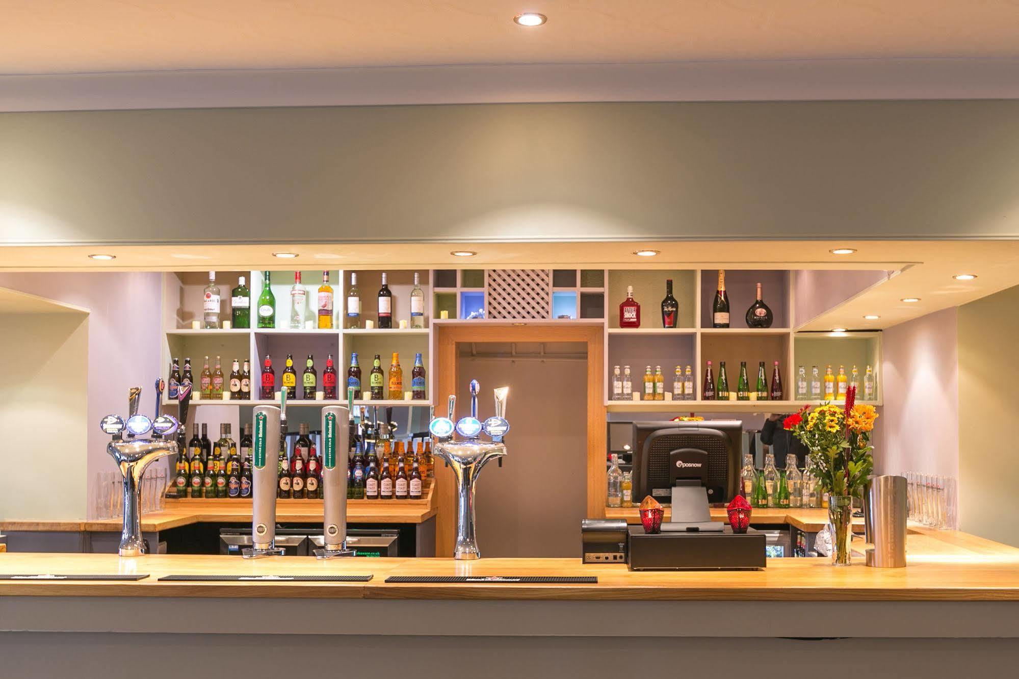 Celtic International Hotel Cardiff Airport Barry Exteriér fotografie