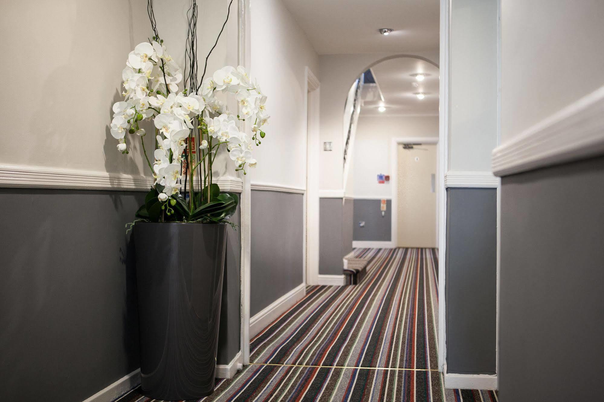 Celtic International Hotel Cardiff Airport Barry Exteriér fotografie
